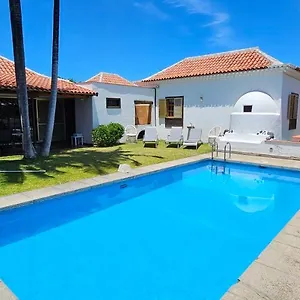 Villa La Paz, Puerto de la Cruz (Tenerife)
